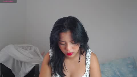 Snapshot of keyti_sullivan chatting on December 30, 6:49 pm Keyti online show from December 30, 6:49 pm