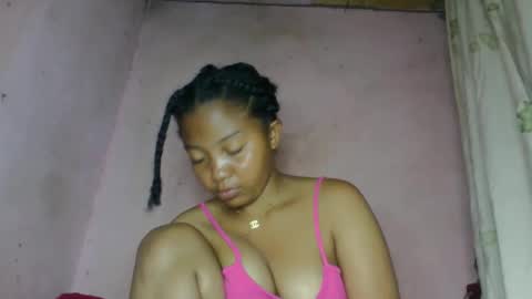 khaissa online show from February 26, 11:15 pm