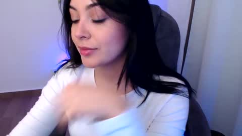 Snapshot of khal_girl chatting on November 6, 1:28 am Liss online show from November 6, 1:28 am