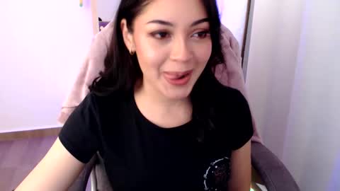 Snapshot of khal_girl chatting on November 16, 9:31 pm Liss online show from November 16, 9:31 pm