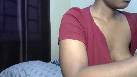 Snapshot of khalidnatasha chatting on November 6, 9:10 am khalidnatasha online show from November 6, 9:10 am