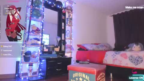 Snapshot of kharlymilf chatting on February 24, 1:35 am Alice online show from February 24, 1:35 am