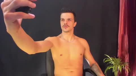 DonyBrown online show from February 16, 6:42 am