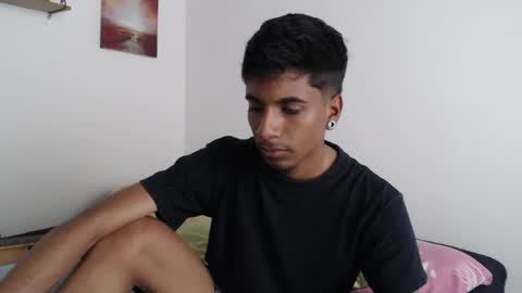 Snapshot of khevinlopezonig chatting on December 25, 6:19 pm khevinlopezonig online show from December 25, 6:19 pm