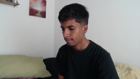 Snapshot of khevinlopezonig chatting on December 27, 2:33 pm khevinlopezonig online show from December 27, 2:33 pm