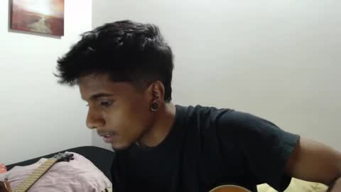 Snapshot of khevinlopezonig chatting on December 28, 10:02 pm khevinlopezonig online show from December 28, 10:02 pm