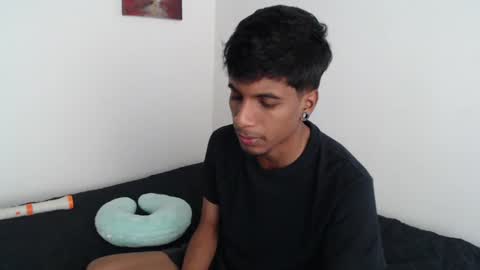 Snapshot of khevinlopezonig chatting on January 18, 3:49 pm khevinlopezonig online show from January 18, 3:49 pm