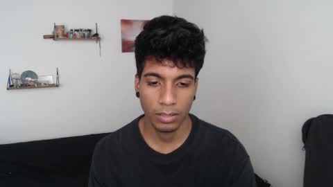 Snapshot of khevinlopezonig chatting on February 13, 3:35 pm khevinlopezonig online show from February 13, 3:35 pm