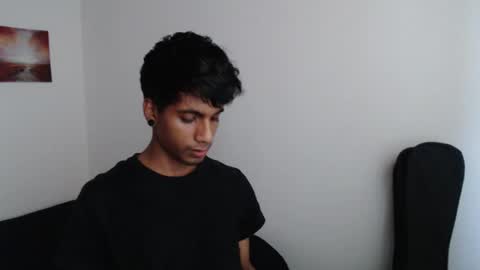 Snapshot of khevinlopezonig chatting on February 14, 10:36 pm khevinlopezonig online show from February 14, 10:36 pm