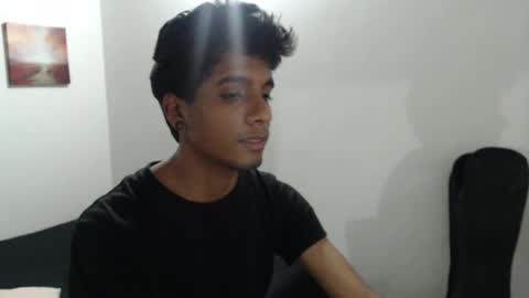 Snapshot of khevinlopezonig chatting on February 15, 2:47 am khevinlopezonig online show from February 15, 2:47 am