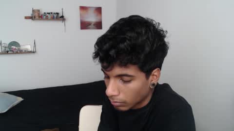 Snapshot of khevinlopezonig chatting on February 18, 6:15 pm khevinlopezonig online show from February 18, 6:15 pm