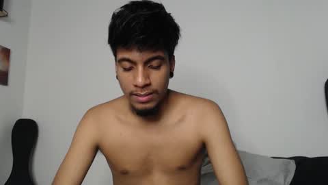 Snapshot of khevinlopezonig chatting on September 28, 12:49 am khevinlopezonig online show from September 28, 12:49 am