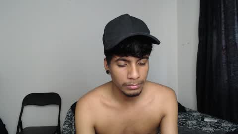 Snapshot of khevinlopezonig chatting on October 30, 2:18 pm khevinlopezonig online show from October 30, 2:18 pm