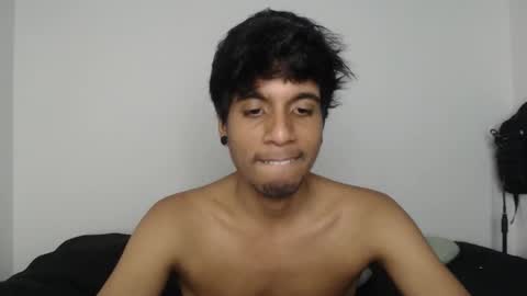 Snapshot of khevinlopezonig chatting on November 19, 10:21 pm khevinlopezonig online show from November 19, 10:21 pm