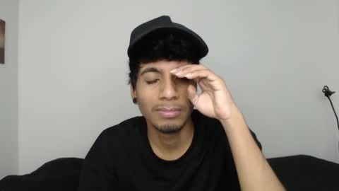 Snapshot of khevinlopezonig chatting on November 25, 2:00 am khevinlopezonig online show from November 25, 2:00 am