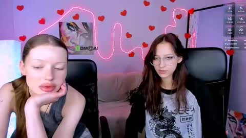 Snapshot of khloebeauty chatting on February 20, 8:20 pm khloebeauty online show from February 20, 8:20 pm