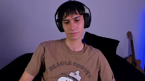 khozler_ online show from February 8, 6:33 am