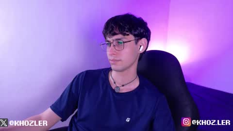 khozler_ online show from January 14, 12:05 am
