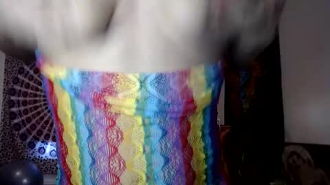 KELLYWILDNNOUT online show from December 9, 7:29 pm