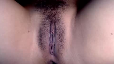 kiana online show from April 17, 5:05 pm