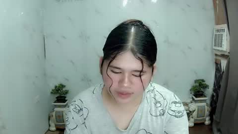 Your SweetGirl Ts online show from February 16, 3:38 pm