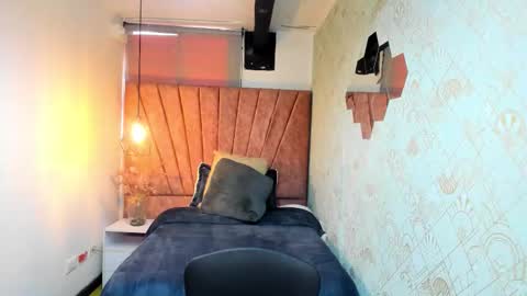 kiara Cruz online show from February 19, 8:38 pm