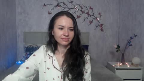 Kara online show from February 20, 8:09 pm