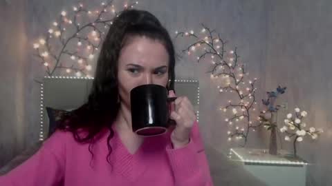 Kara online show from April 15, 8:20 pm