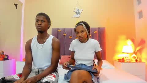 Snapshot of kiarasimons_ chatting on October 16, 4:13 am Sara Palacios online show from October 16, 4:13 am