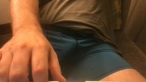 Snapshot of kickboxer04 chatting on October 2, 12:39 am kickboxer04 online show from October 2, 12:39 am