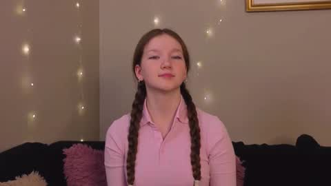 Melvi online show from December 1, 7:57 am