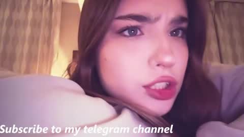 Ola my name is Lissa  Lets hit 10 Thumbs Up together   online show from April 15, 2:02 pm