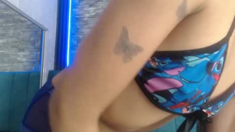 Snapshot of kihara_23 chatting on October 20, 8:42 pm kihara_23 online show from October 20, 8:42 pm
