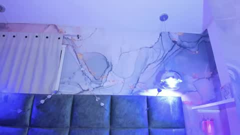 Kim online show from February 27, 11:10 am