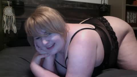 Snapshot of kiki__strange chatting on March 8, 2:34 am Kiki online show from March 8, 2:34 am