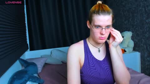 Kiki online show from December 27, 7:24 pm