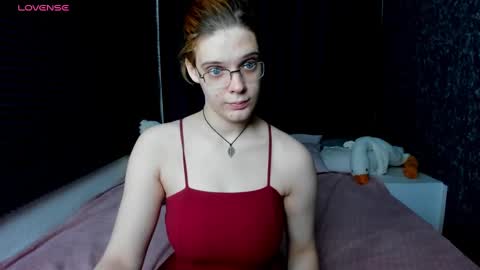 Kiki online show from January 12, 10:12 am