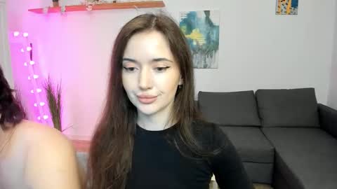 Snapshot of kiki_mcflurry chatting on October 31, 7:48 pm PavelPolly online show from October 31, 7:48 pm