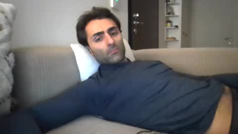 kikkus01 online show from April 14, 8:04 pm