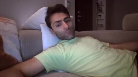 kikkus01 online show from April 22, 8:54 pm