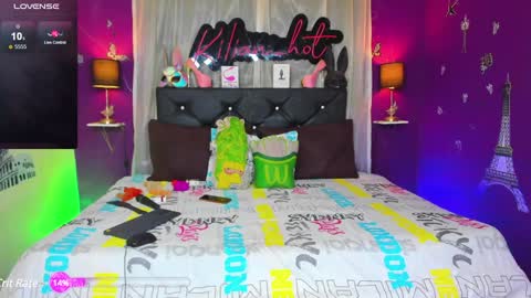 Snapshot of kilian_hot chatting on January 12, 5:03 am Kilian online show from January 12, 5:03 am