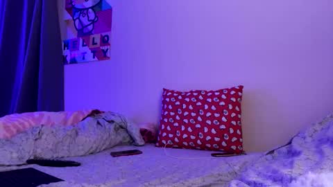 killerxkitty4 online show from February 16, 2:09 am