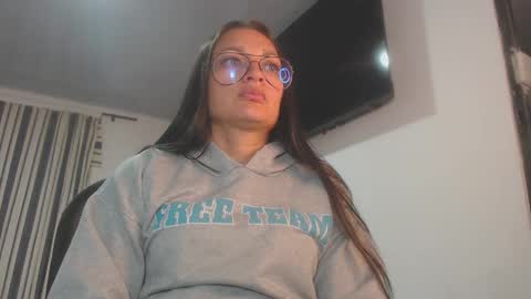 Snapshot of killey_saints chatting on March 12, 12:20 am killey online show from March 12, 12:20 am