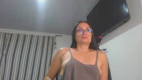 Snapshot of killey_saints chatting on October 10, 1:37 am killey online show from October 10, 1:37 am