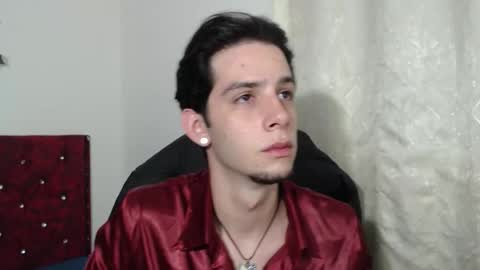 Snapshot of killua_parker chatting on February 10, 3:43 am killua_parker online show from February 10, 3:43 am