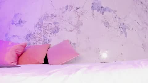 kim online show from September 24, 8:23 pm