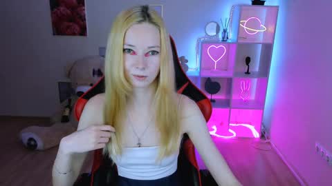 Snapshot of kim_boyd chatting on January 31, 11:56 am kim_boyd online show from January 31, 11:56 am