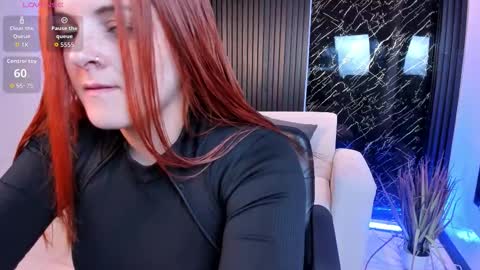 Snapshot of kim_brown_ chatting on January 14, 11:49 am Kim online show from January 14, 11:49 am