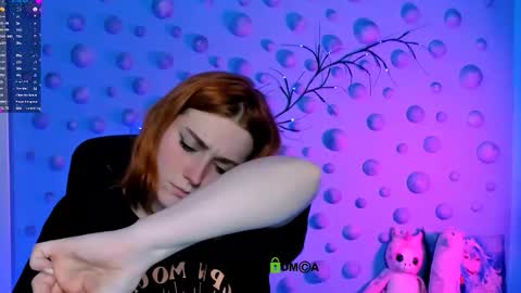 kim_classy online show from December 23, 11:08 am