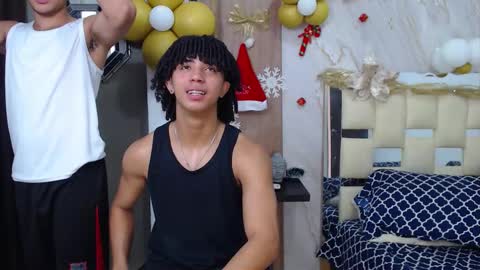 KIM online show from November 25, 2:50 pm